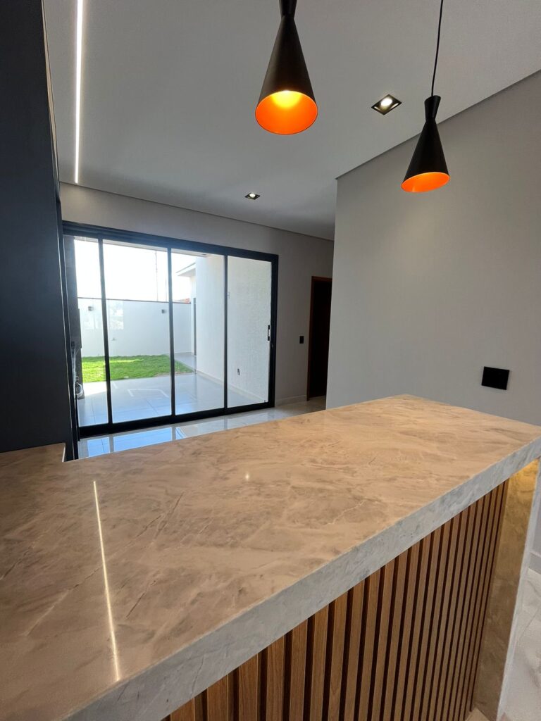 0e34370a-591e-453f-9628-30c8bed9f52b