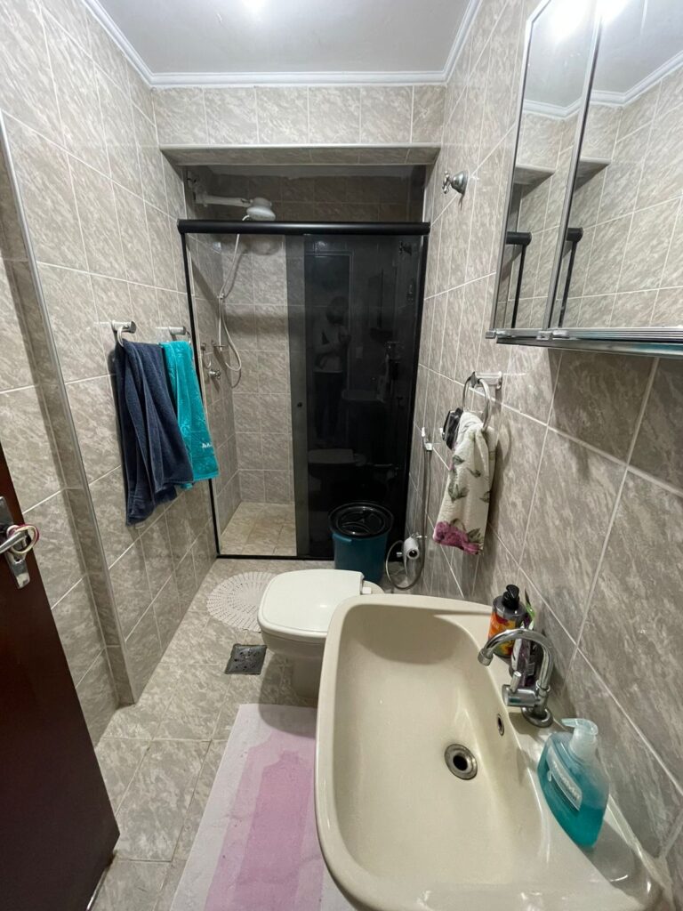 a21f54a9-ad08-4827-8ef0-7010afb13fed