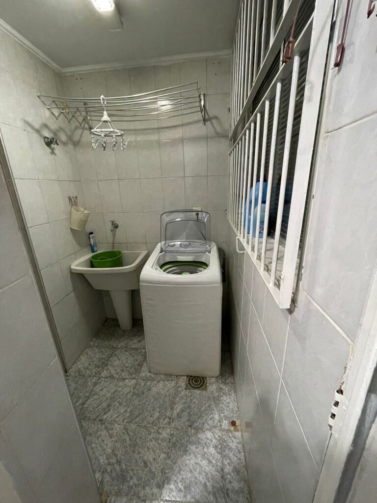 cc0f882a-b28b-445b-84db-792421644e15