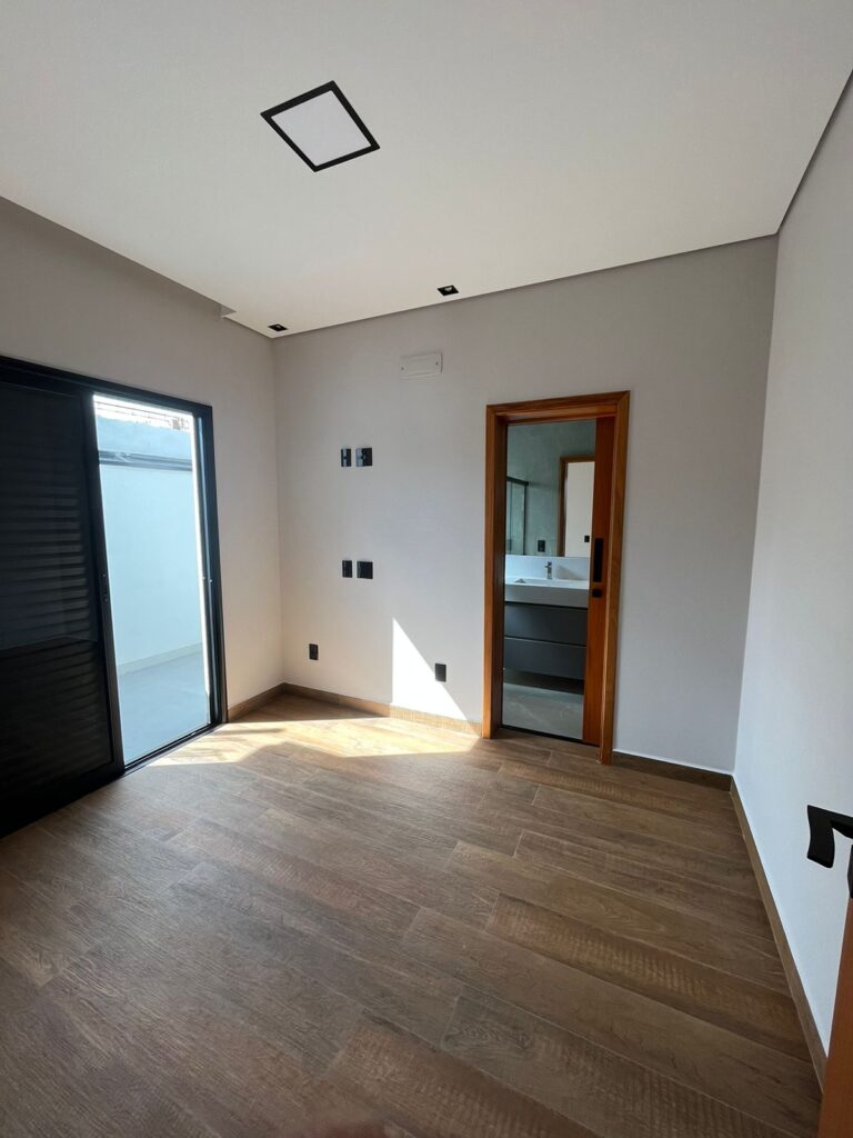 d928d58a-ab9b-4eaf-992b-04c826e7554f