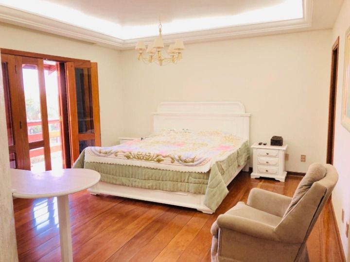 0003d939-d7e6-4cfb-bb94-7dc725b980b4