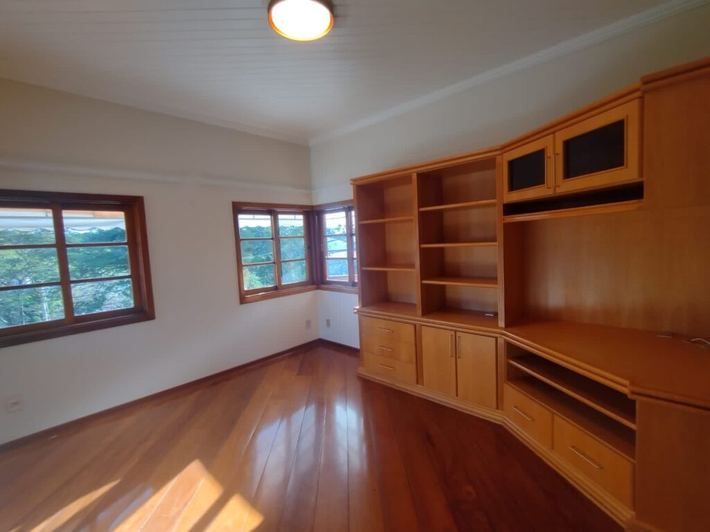 5e8d42dd-db84-4b1b-9f53-a6fbdd363fcd