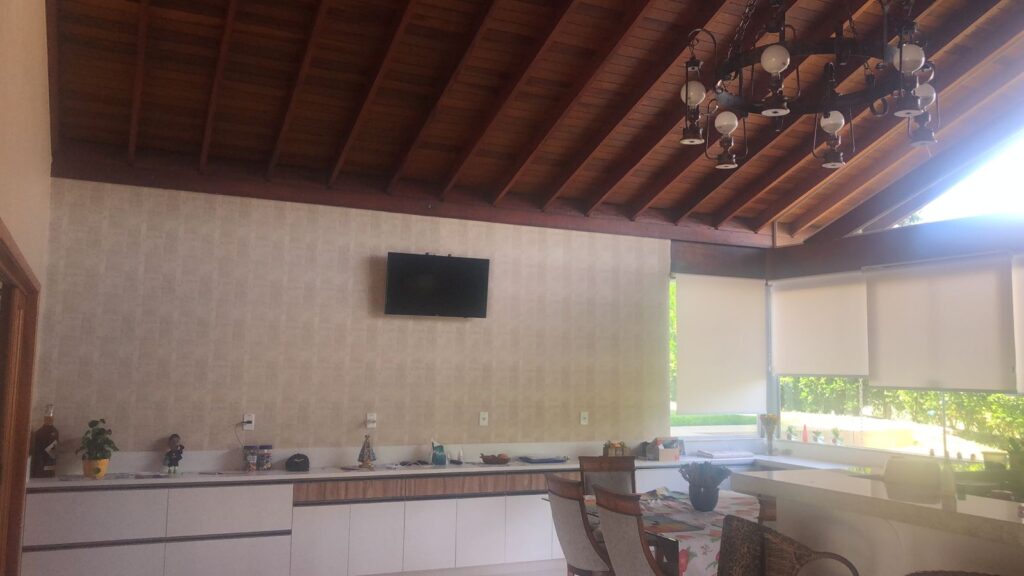 67276210-9ba9-453f-a066-1c8de9078a81