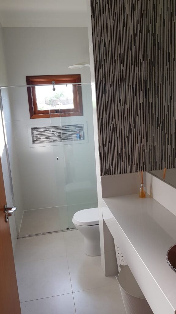 b7e59c4d-cf20-40e0-a64b-a0d8d09638b5