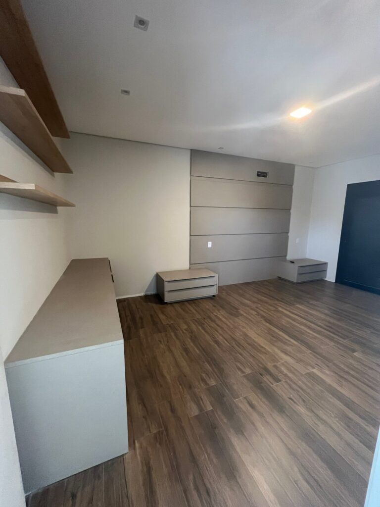 WhatsApp Image 2023-10-04 at 21.22.36 (1)