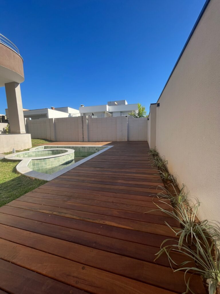 WhatsApp Image 2023-10-04 at 21.22.42 (1)