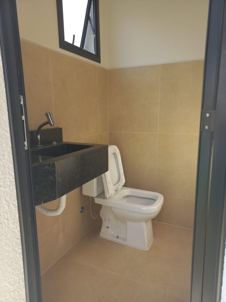 WhatsApp Image 2024-04-09 at 21.16.08 (1)