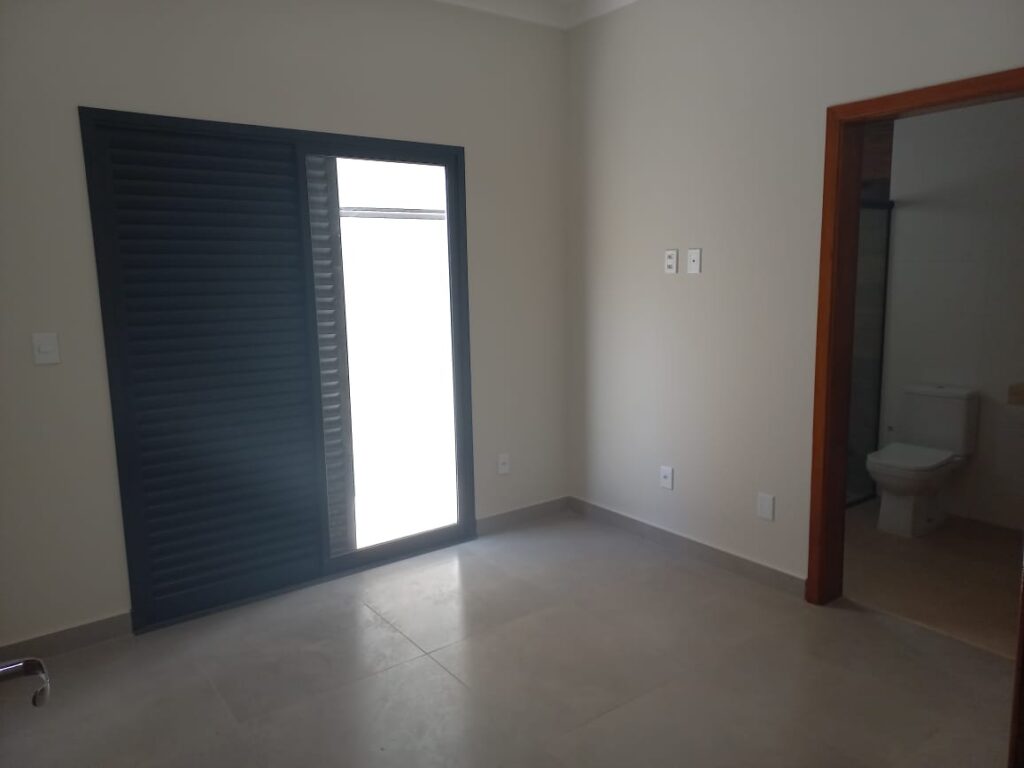 WhatsApp Image 2024-04-09 at 21.16.09 (2)