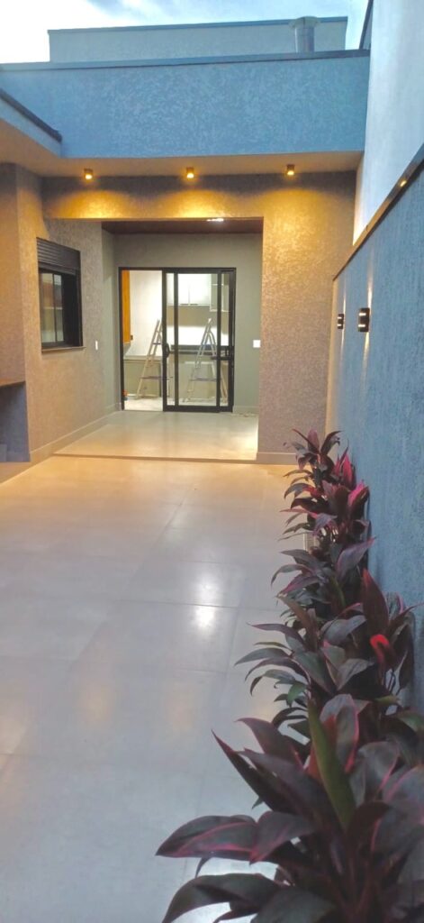 WhatsApp Image 2024-04-15 at 14.55.12 (1)