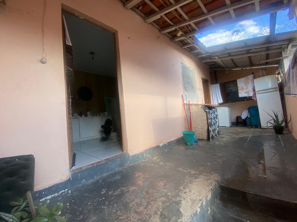 89a5ab2c-dcb0-4f08-a13c-f49afd8cb242