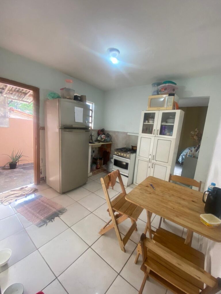 d2568f27-6757-424f-895f-308bf5d4017e