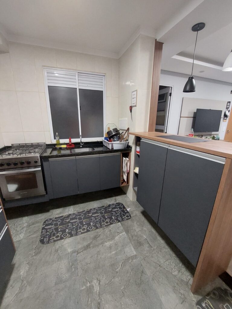 240ff6f8-ce21-4499-8c45-e86d278210a8