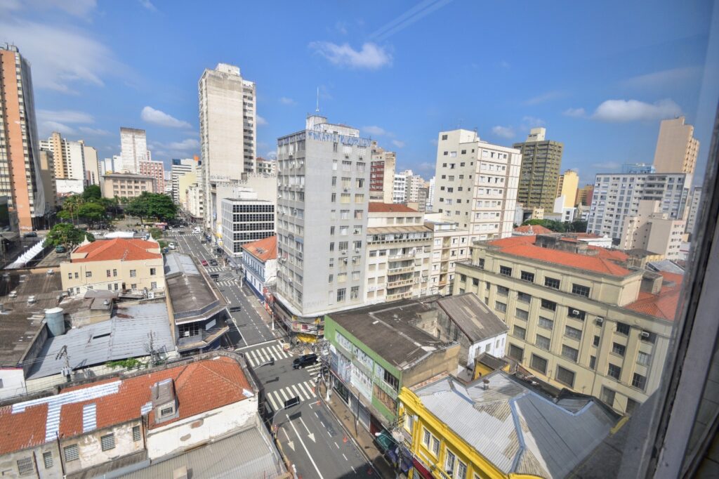 7a9fb09b-24d6-4d80-8a1a-743f22abb237