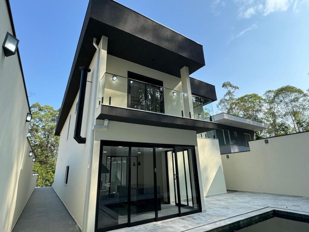 WhatsApp Image 2024-06-01 at 10.15.32 (7)