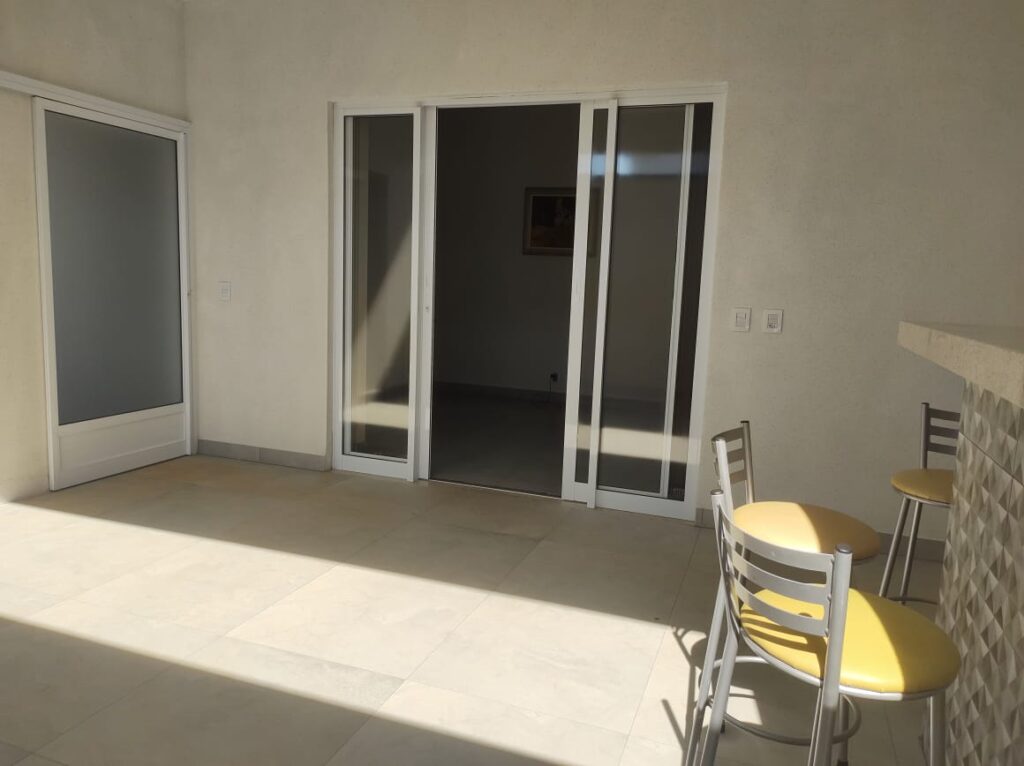 WhatsApp Image 2024-06-11 at 18.06.34 (1)