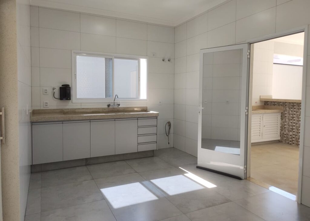 WhatsApp Image 2024-06-11 at 18.06.36 (5)