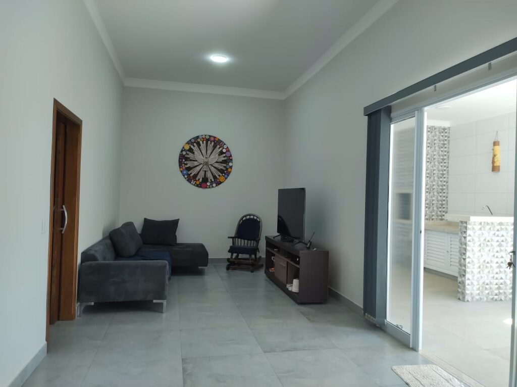 WhatsApp Image 2024-06-11 at 18.06.38 (2)