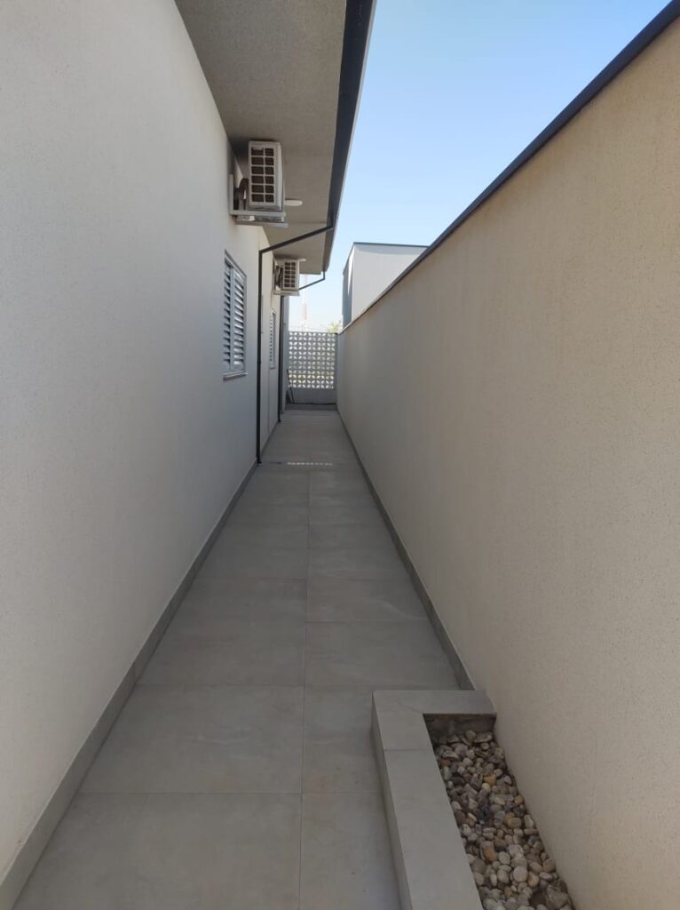 WhatsApp Image 2024-06-11 at 18.06.41 (2)