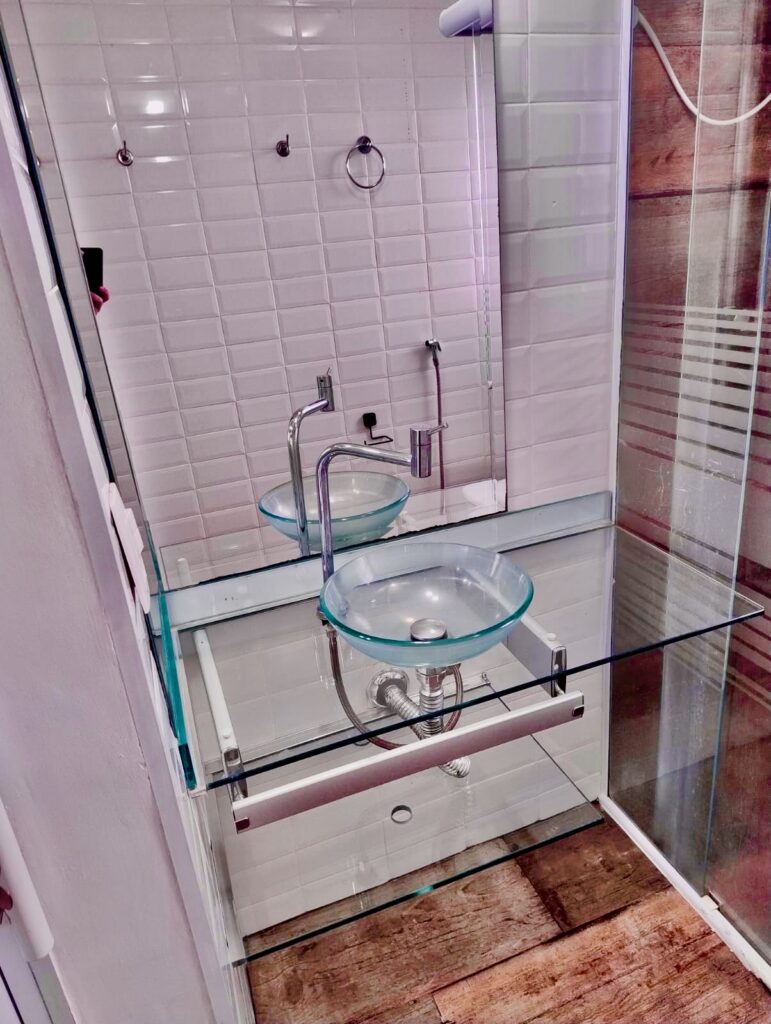 1f50e40b-0273-4d04-9bf8-2e51c0f0b755