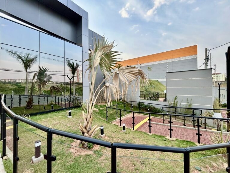 6f08b1a1-0687-4b56-81d4-f4afbd398964