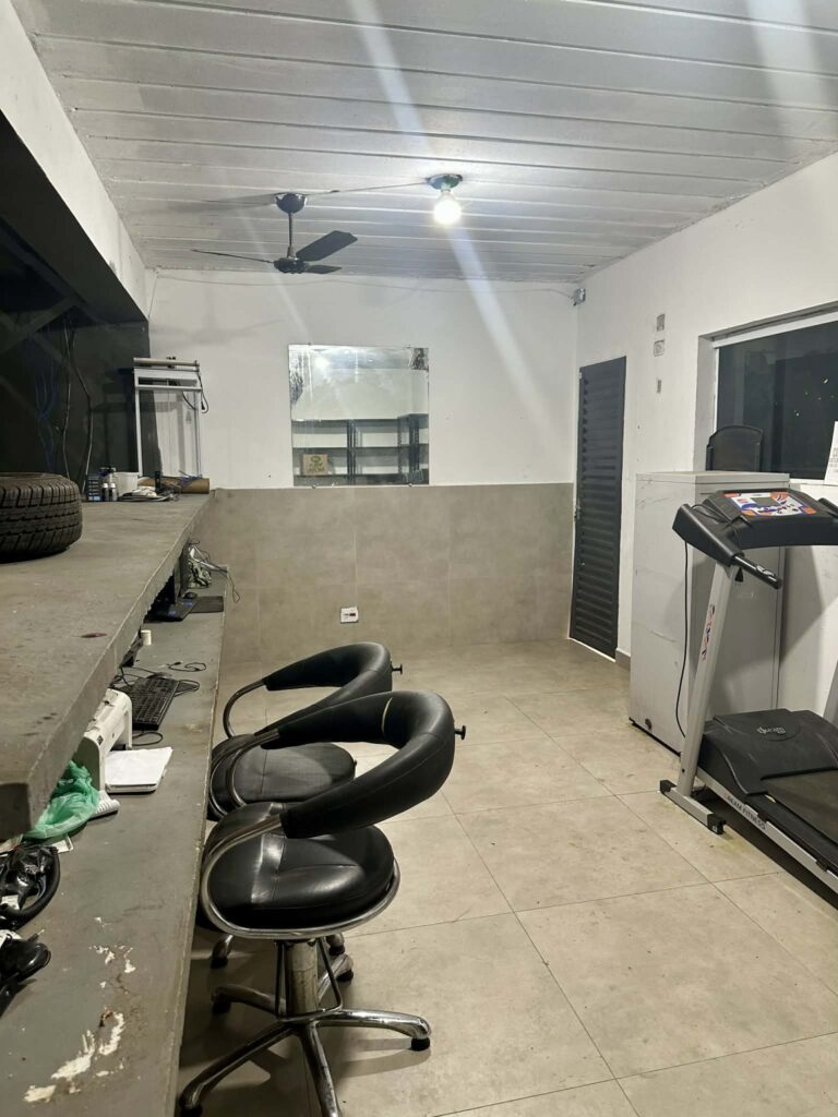 a5f27d4b-a23e-4b1d-8a16-9098ec44d232