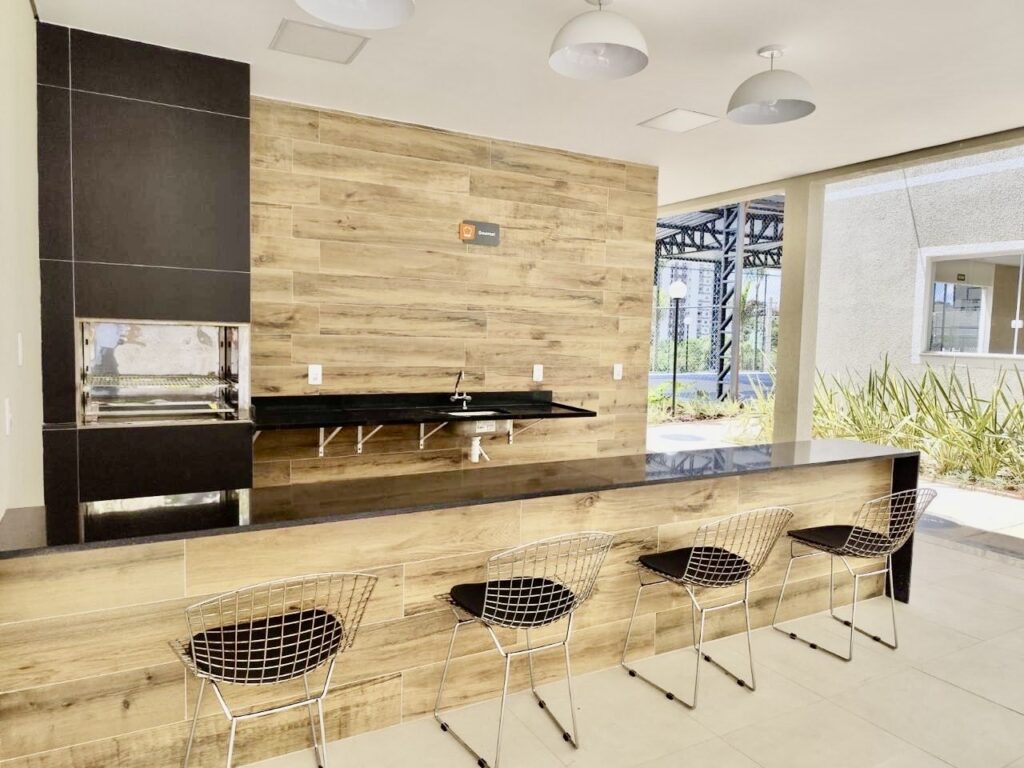 c4a25480-fd66-4b77-b40e-1a31d606732a