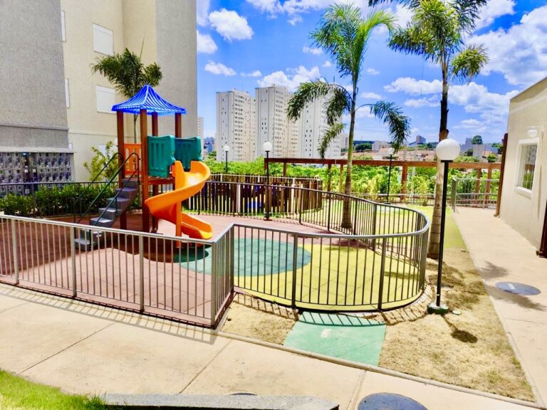 dfcc2a4e-6234-4183-8014-874e965f8767