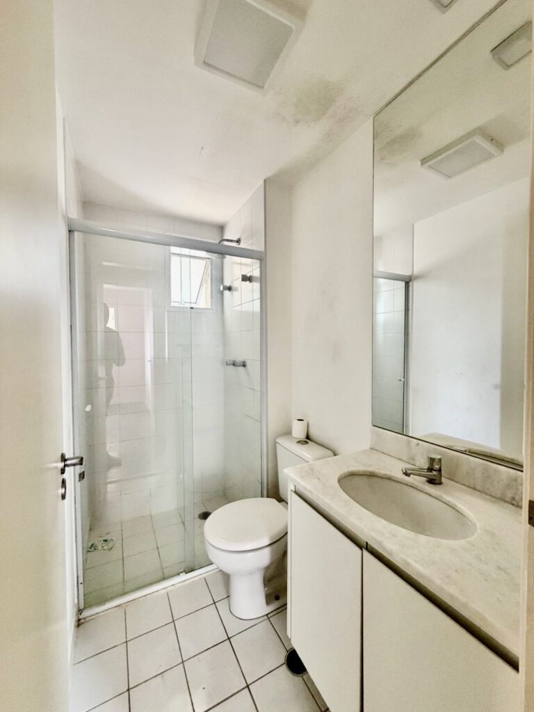 1e9b23e7-5421-4fce-9743-89d91a838e6b