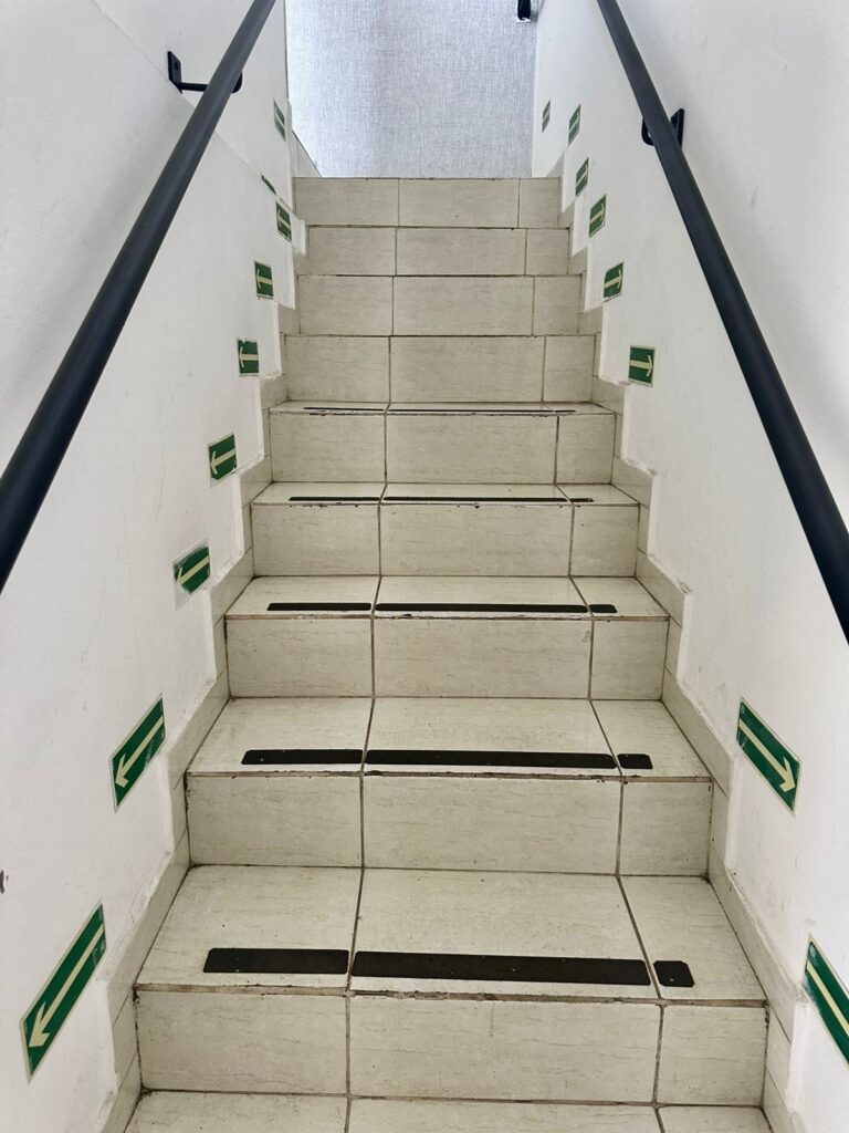 32607c9e-fd09-492d-b96b-c264bd72c4ad