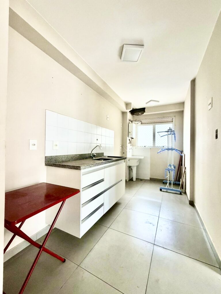 5727ceb0-323d-41e0-89a9-4494e2653fd4