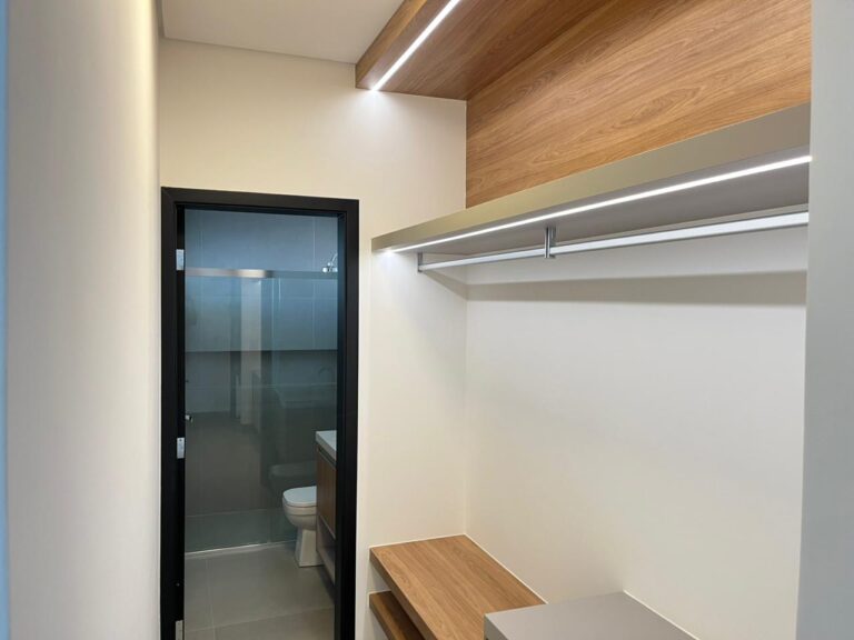 15b4ad6b-b28d-404f-917b-cf3bbdc77486