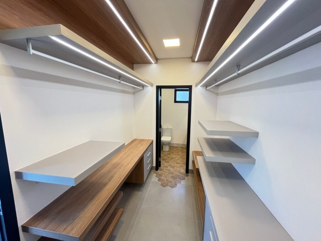 2cb42496-e087-434f-8788-bc0c682d4e14