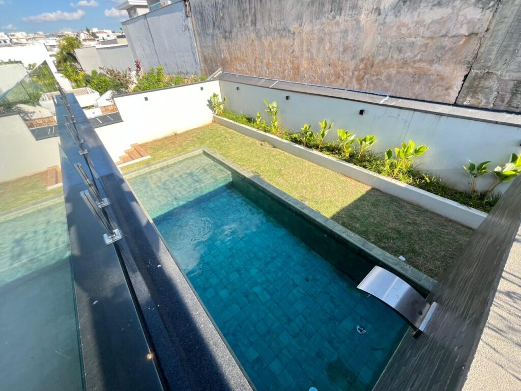 3971632f-0c1d-48d2-a0bd-698b5456e922