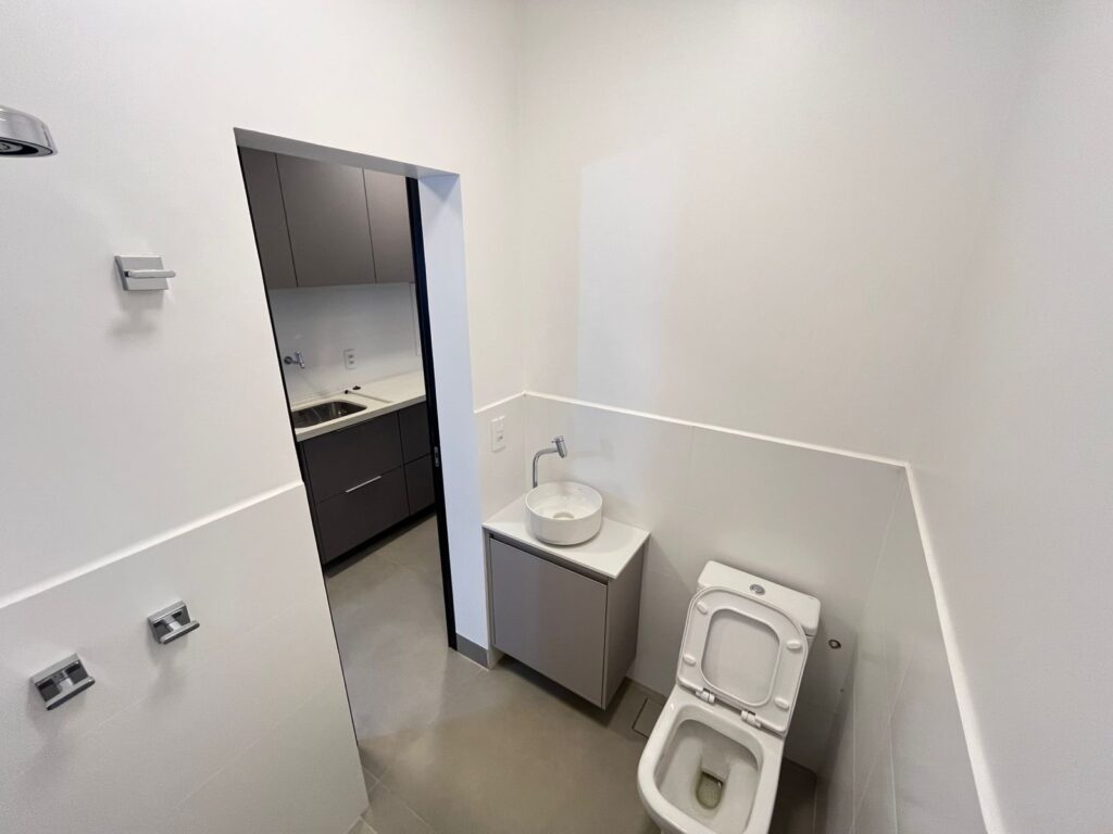 4d15e2de-9bf6-4a7f-9b8e-2293ec704be0