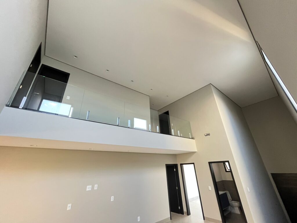 745d2d36-1a1a-476a-b38e-41091c962b71