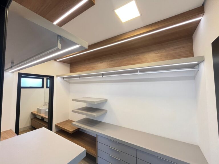 83fd4f00-2630-4935-abce-45afaac12d00