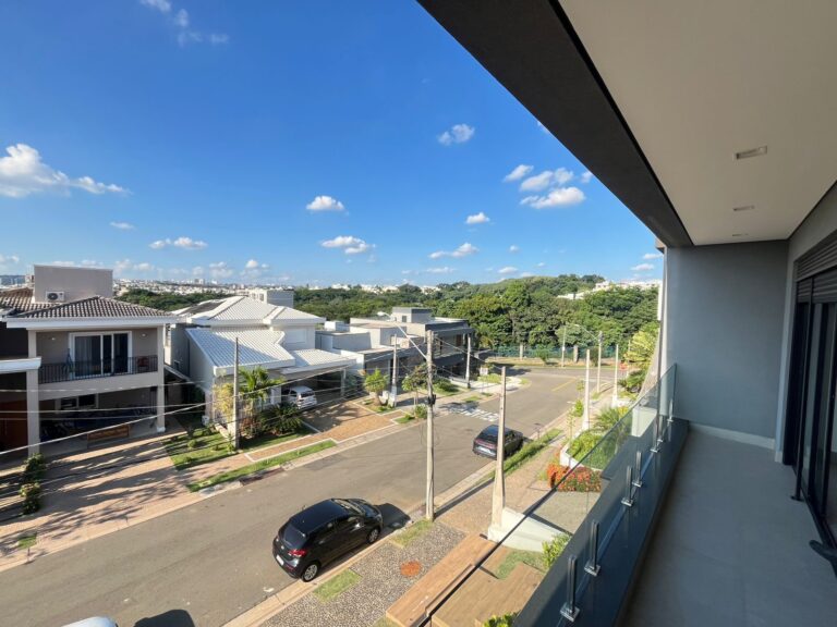 c085c278-1b1b-445e-9a48-a732cb5aee3d