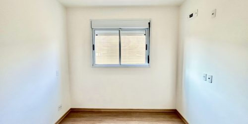 b566b146-d6f0-48af-b1f8-6598fb2d24e3